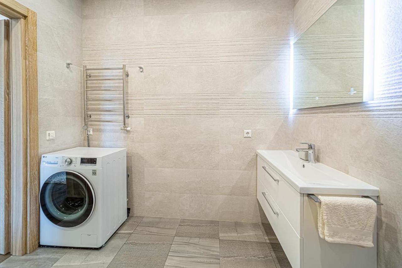 Zalgiris Arena Apartment With Ac Kaunas Esterno foto