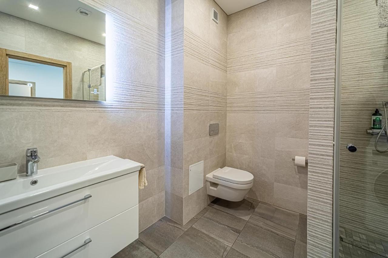 Zalgiris Arena Apartment With Ac Kaunas Esterno foto